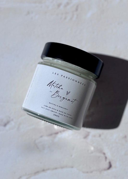 CHANDELLE PARFUMÉE À MÈCHE DE COTON - Matcha & Bergamot
