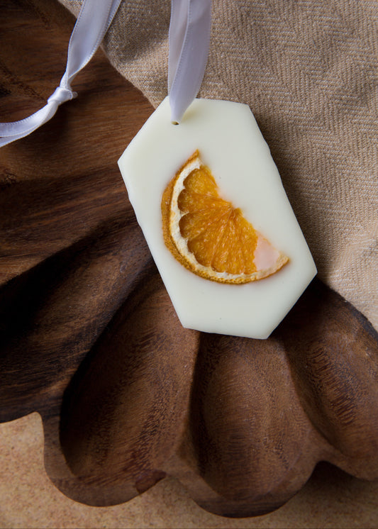 Tablette de cire parfumée orange et cantaloup avec tranche d’orange séchée, parfum fruité pour maison, garde-robe et petits espaces